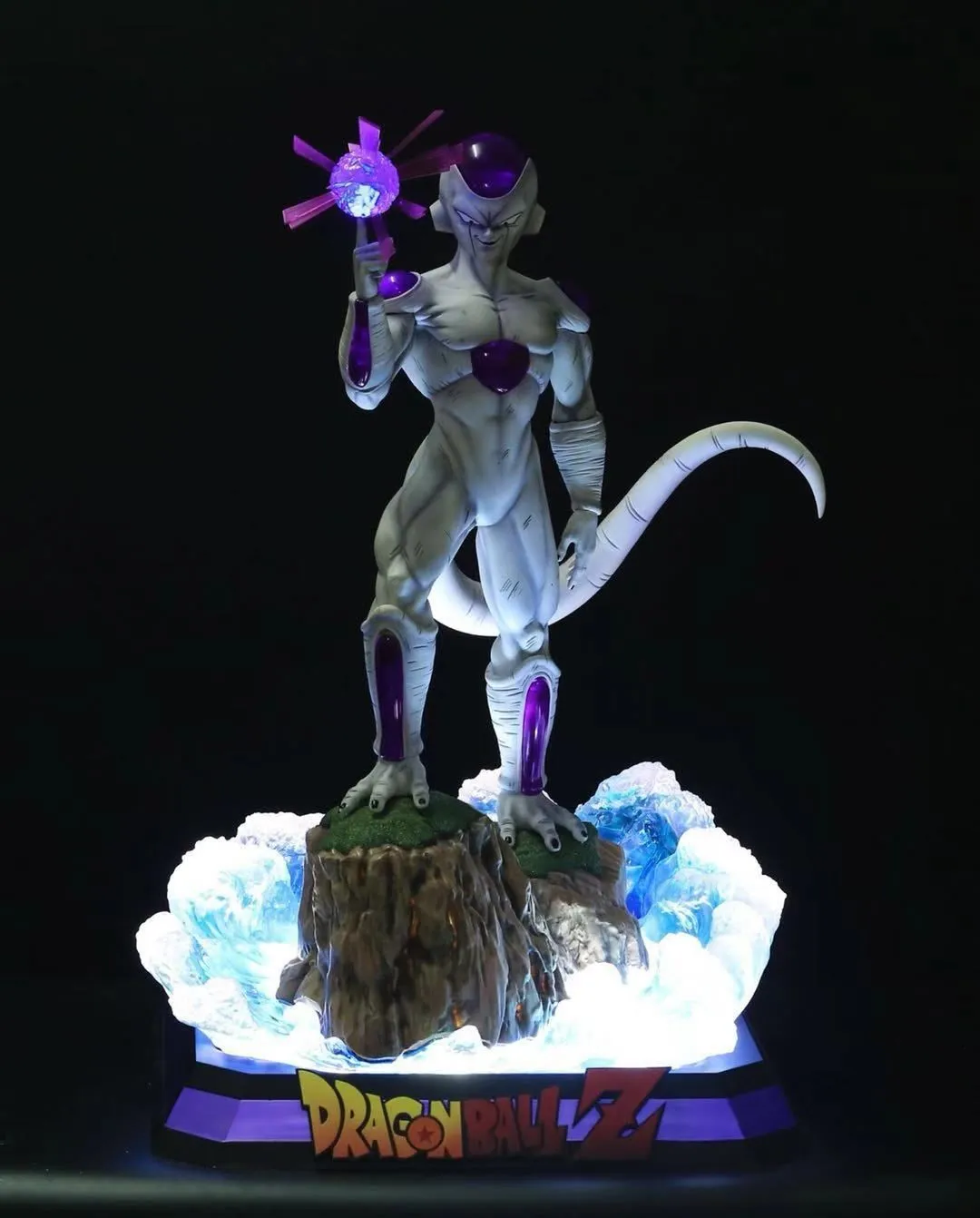 0550f7ea9570dca5 【In Stock】X-Studio Dragon Ball Z Frieza 1:3 Scale Resin Statue - Image 1