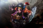 【Pre Order】League Studio One Piece New world Black Beard Wcf Scale Resin Statue Deposit - Image 5