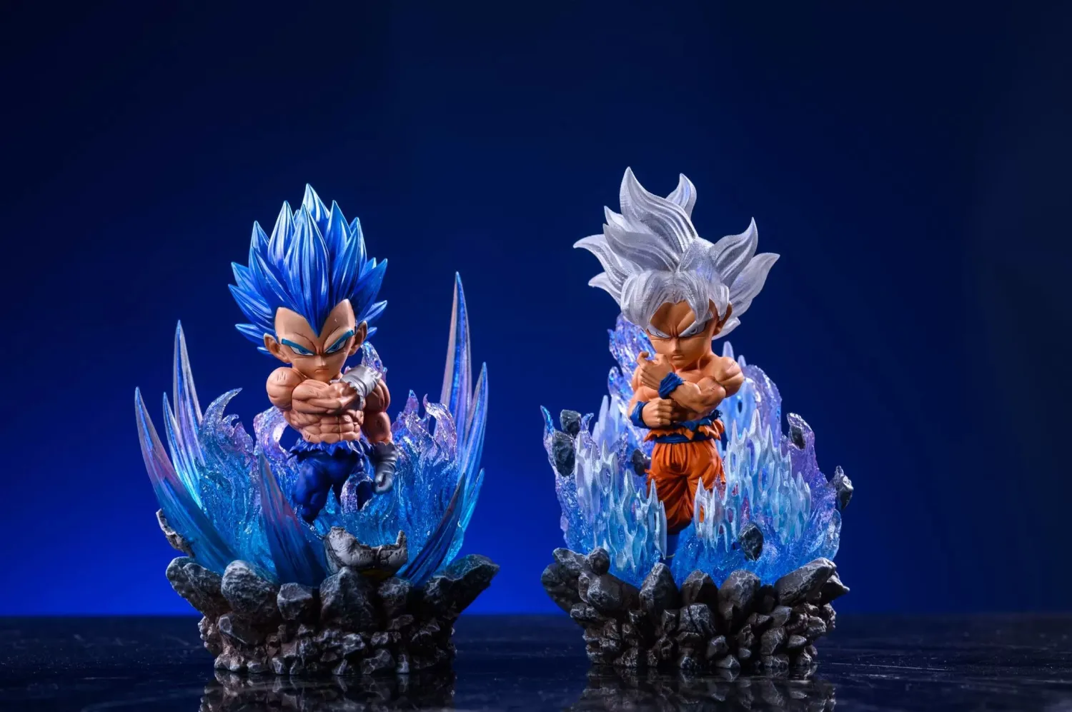 2a8e18402c1c11f6 【In Stock】LeaGue Studio Dragon Ball Deep Blue Vegeta WCF Resin Statue - Image 1