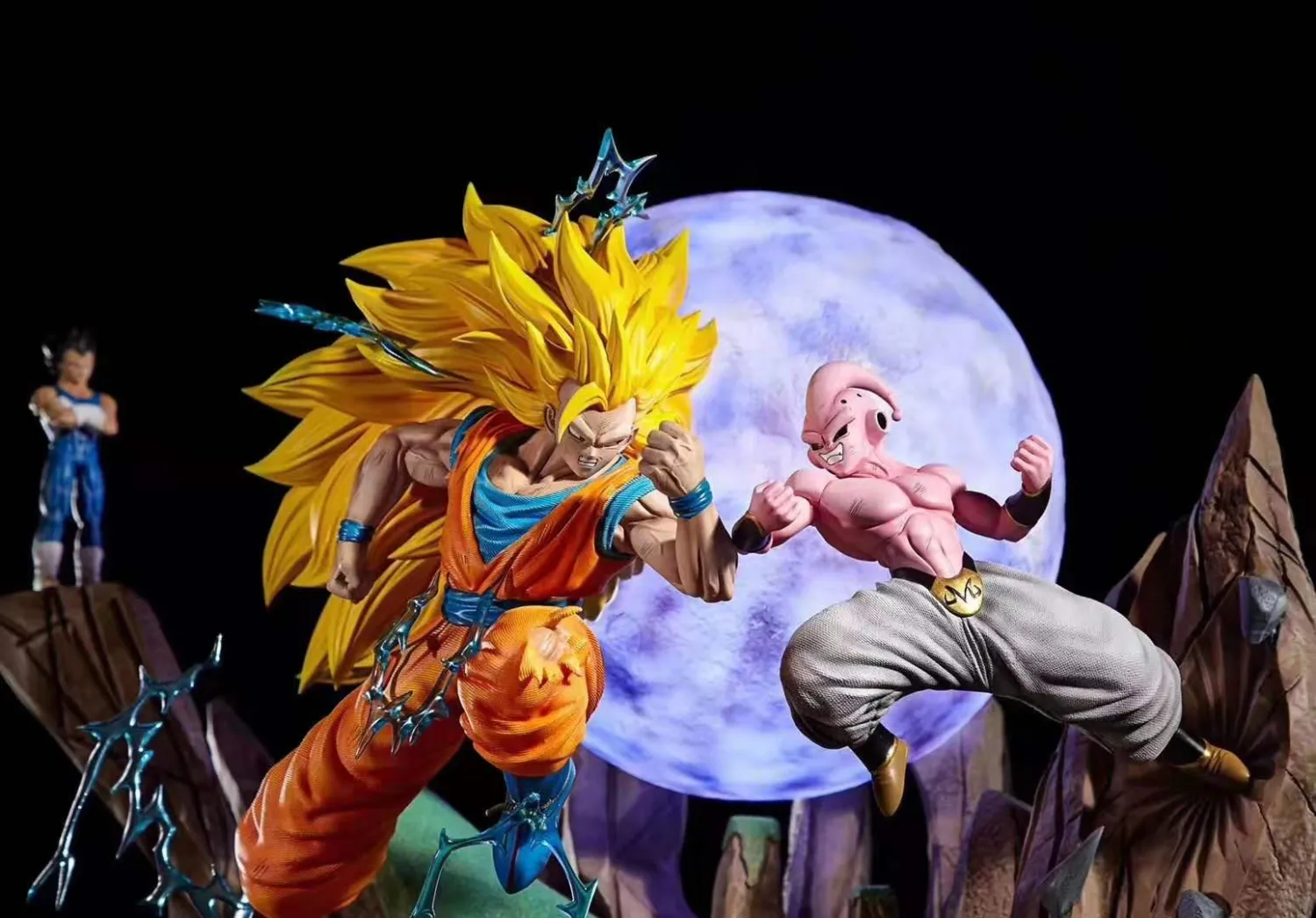 57c16d9bb0a14611 【Pre order】Cerberus Art Studio Goku SSJ3 vs Buu 1:6 Scale Resin Statue Deposit - Image 1
