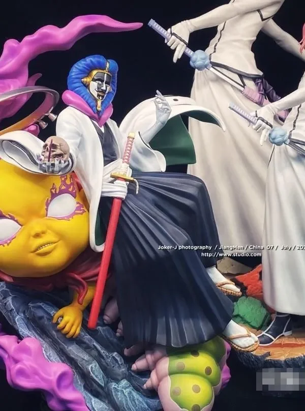 【In Stock】Clouds Studio BLEACH Gotei 13 Kurotsuchi Mayuri 1:7 Scale Resin Statue