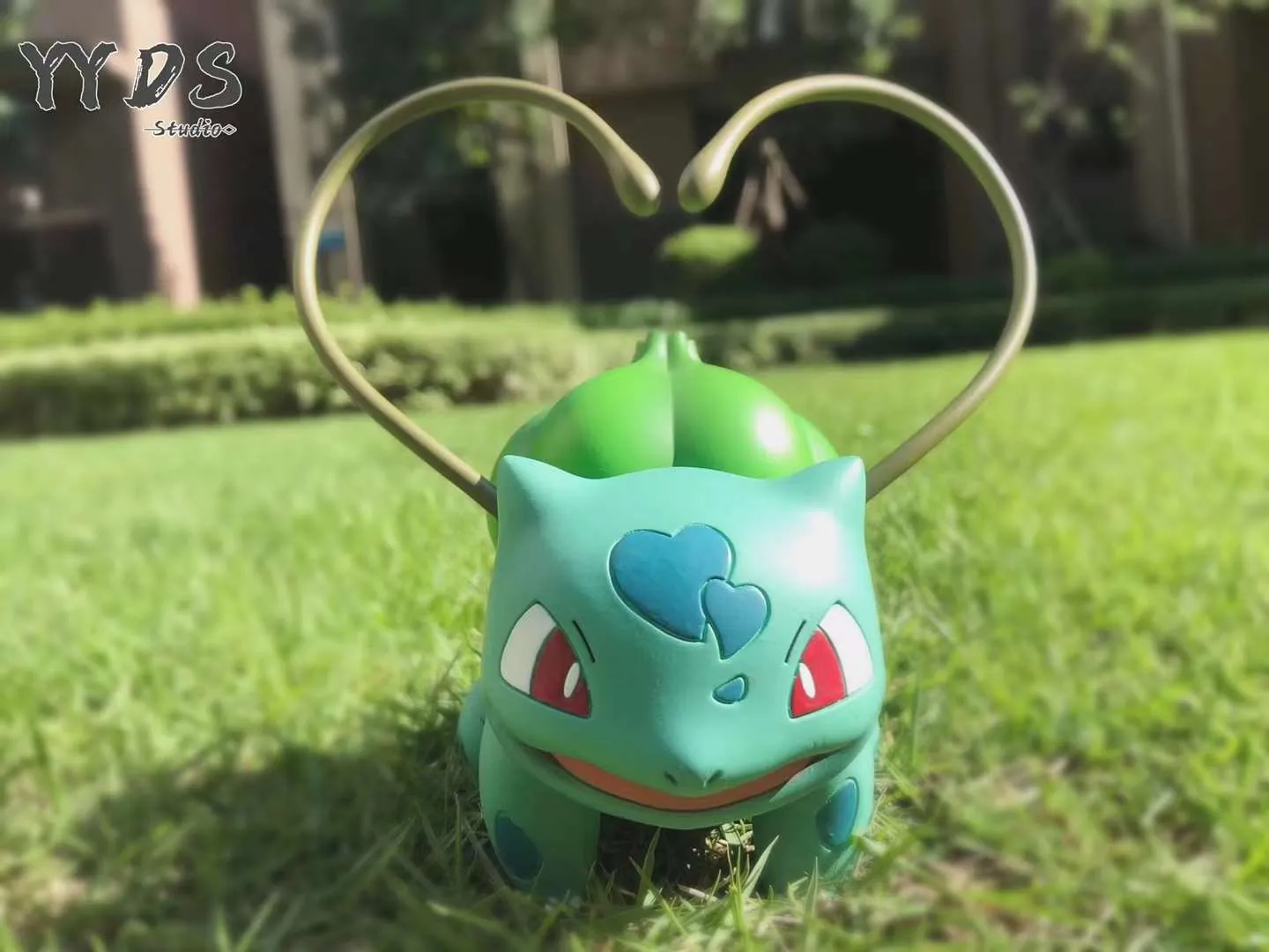 acc3a06f3355d8a3 【Pre order】YYDS studio Pokemon Bulbasaur Poly Statue - Image 1