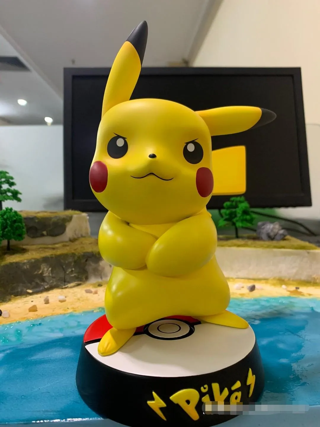 c082eea6971ccd9d 【In Stock】PPAP Studio Pokemon Angry Pikachu Resin Statue - Image 1