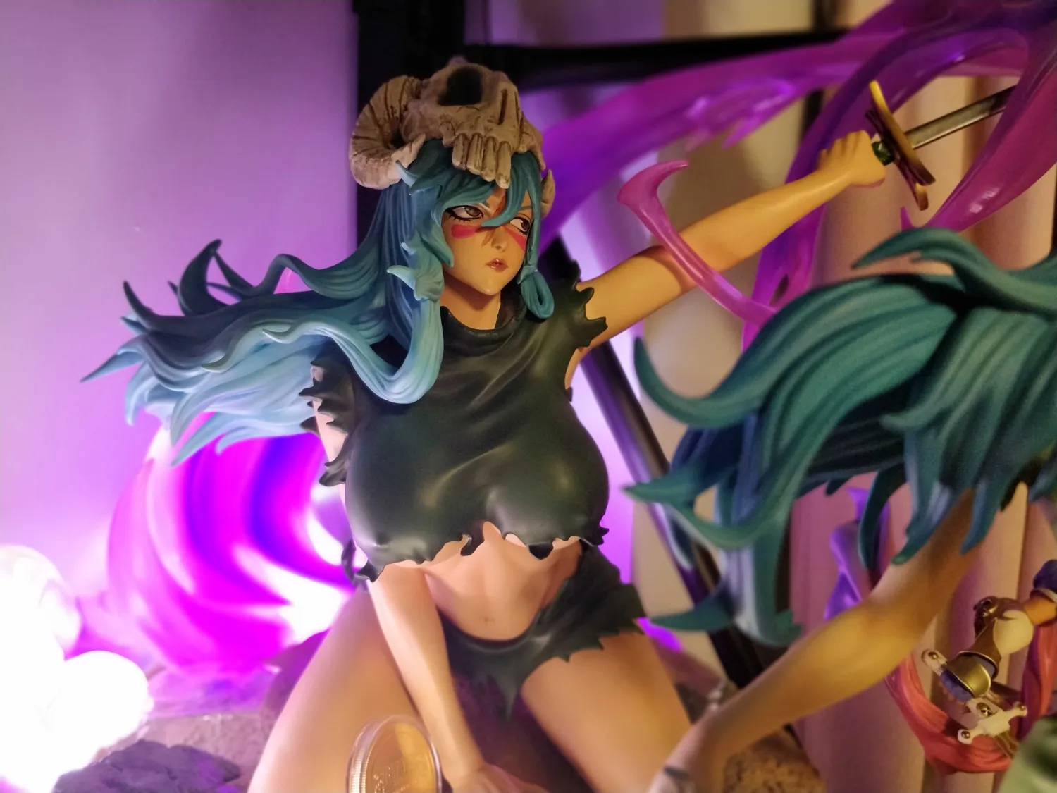 e2257a4c216a352a 【In Stock】Dragon Studio BLEACH Espada Neliel Tu Oderschvank Resin Statue - Image 1