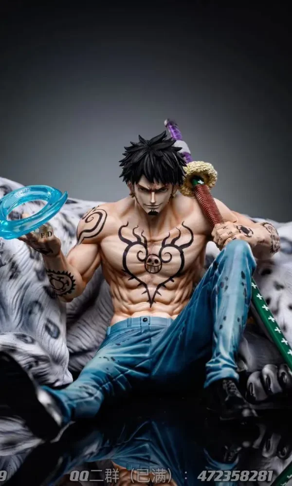 【In Stock】BT Studio One Piece Sitting posture Trafalgar D. Water Law Resin Statue