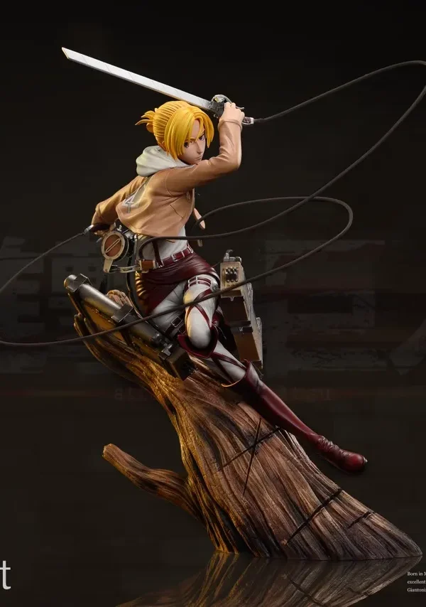 【Pre order】Sure& ERA Studio Attack on Titan Annie Leonhart Resin Statue