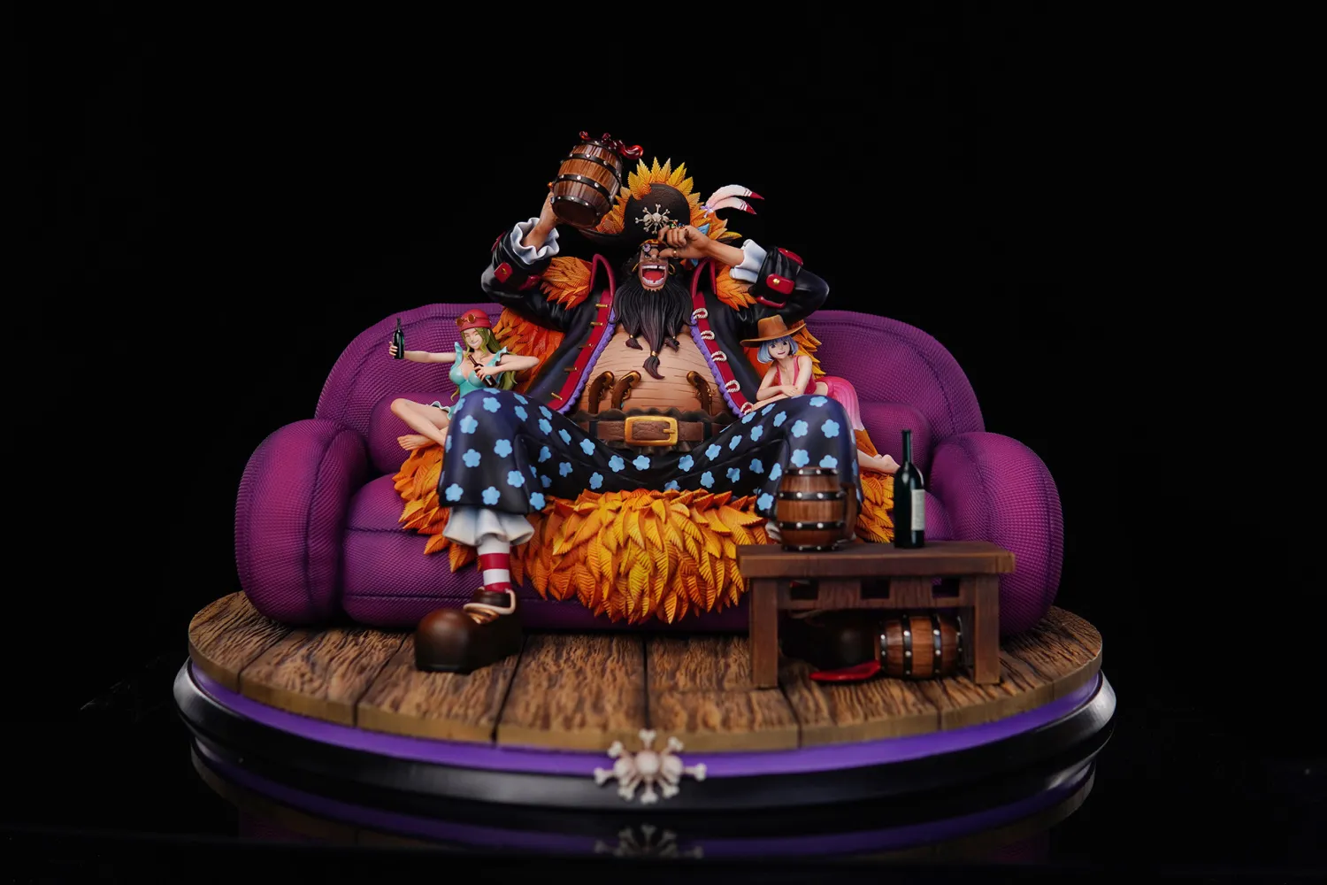 430db014343ee4c9 【Pre order】Scorpio Studio - One Piece Marshall·D·Teach - Image 1