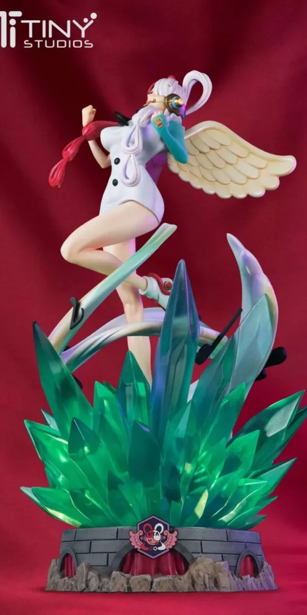 【Pre order】TINY Studio One Piece UTA Poly Resin Statue