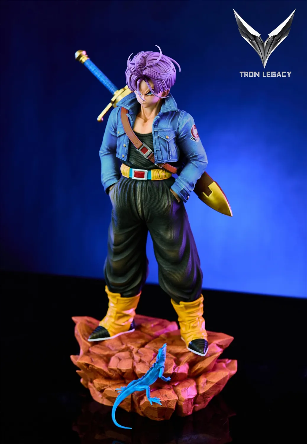 78871392276a848d 【Pre order】Tron Legacy Studio 1/6 Dragon Ball Trunks - Image 1