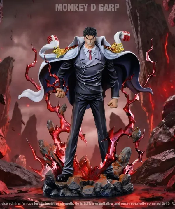 【Pre order】Opening Studio - One Piece Monkey D Garp