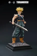 【Pre order】Ember Ruins Studio x Space Realm Studio 1/6 & 1/4 Dragon Ball Super Saiyan Trunks - Image 3