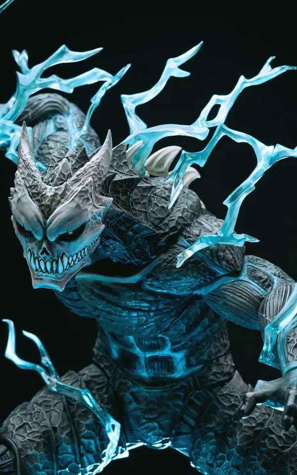 【Pre order】Chikara Studio 1/6 & 1/4 Kaiju No. 8 Kafka Hibino