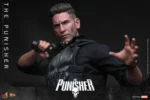【Pre order】Hot Toys Studio 1/6 The Punisher Collectible Figure MMS904 (Licensed) - Image 5