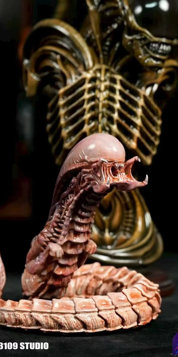 3109 Studio – Chestburster Alien vs. Predator