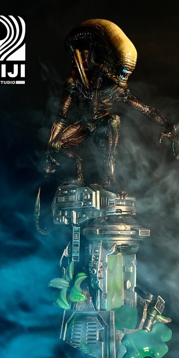 QiJi Studio – Alien 1/6 Scale Alien