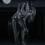 Reborn Studio – Alien Bowing Alien - Image 3