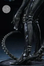 Reborn Studio – Alien Bowing Alien - Image 9