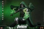 【Pre order】Hot Toys Studio 1/6 Avengers: Doomsday Doctor Doom Collectible Figure MMS906 MMS907 (Licensed) - Image 9