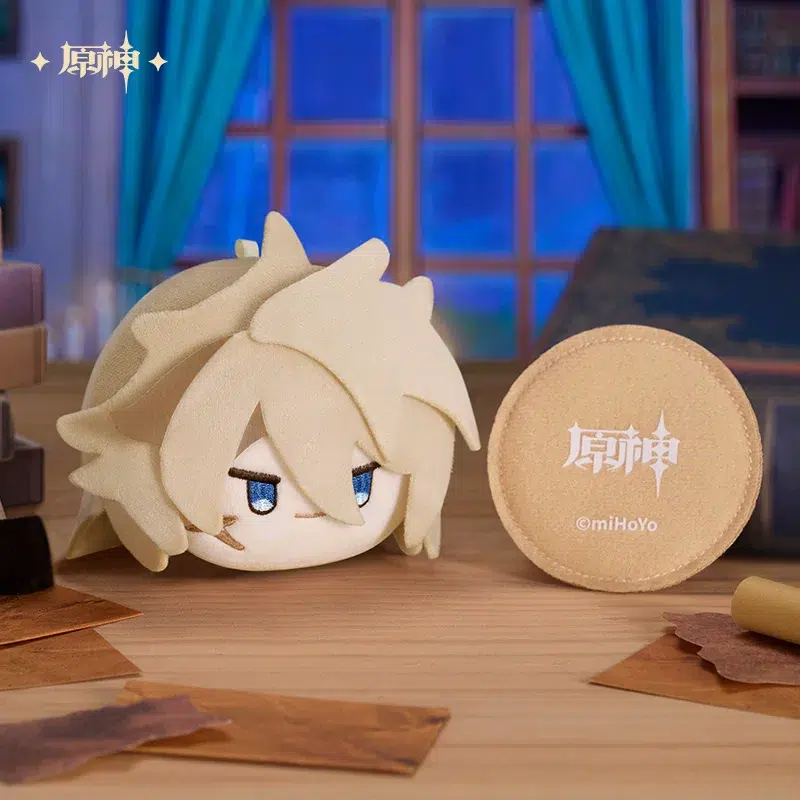 varka-knight-dango-plush-genshin-main mihoyo-Official Genshin Impact Varka: Knight of Favonius Magnetic Dango Plushie - Image 1