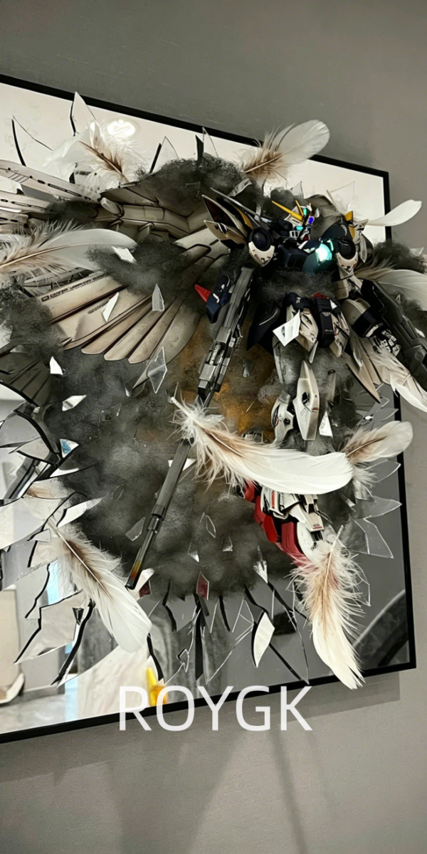Wing Zero Gundam with broken mirror PG 1:60