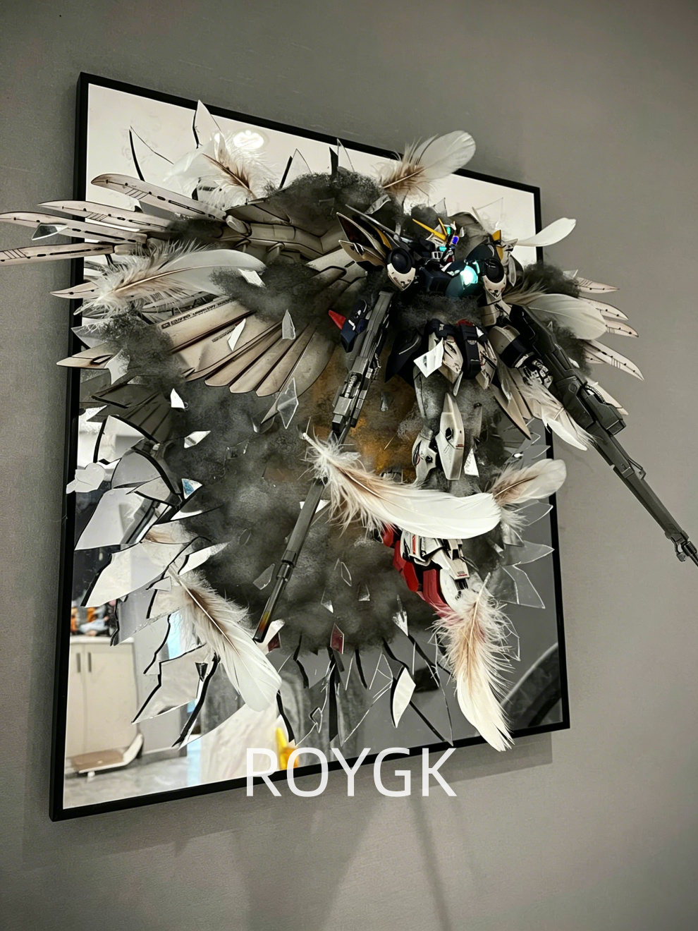 191d98f269b44f7ebc3b7d1a14547518.jpeg~tplv-a9rns2rl98-image_raw_b Wing Zero Gundam with broken mirror PG 1:60 - Image 1