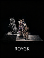 Damaged Unicorn Gundam standing pose one platform !1:48 mega - Image 4