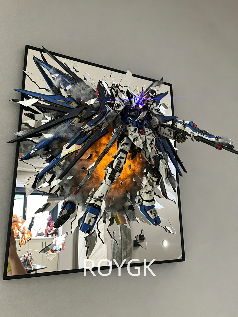 ba1561a012164ade9684cc8fbadd9139.jpeg~tplv-a9rns2rl98-image_raw_b Strike Freedom Gundam with Broken Mirror 1:60 PG - Image 1