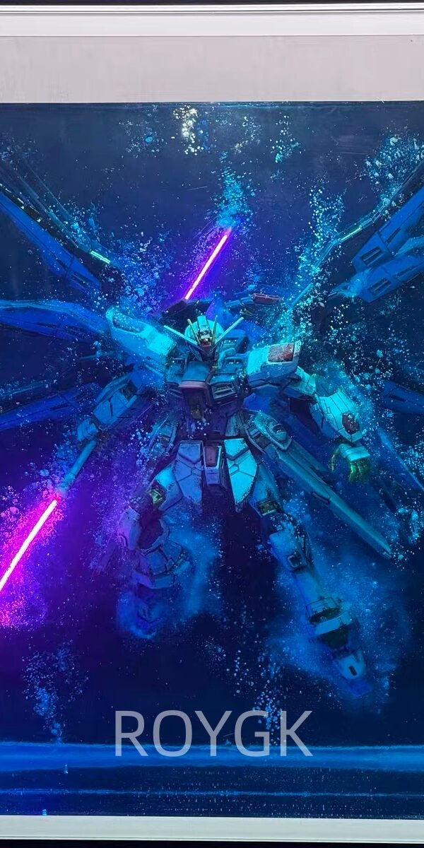 Gundam - Strike Freedom Deep-Sea Bubble Light-Up Scene Ornament, Dual Light Swords, White Display Case