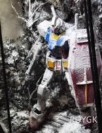 Gundam RX-78-2 Originator Snow Battle Scene Figurine with Acrylic Display Case - Image 4