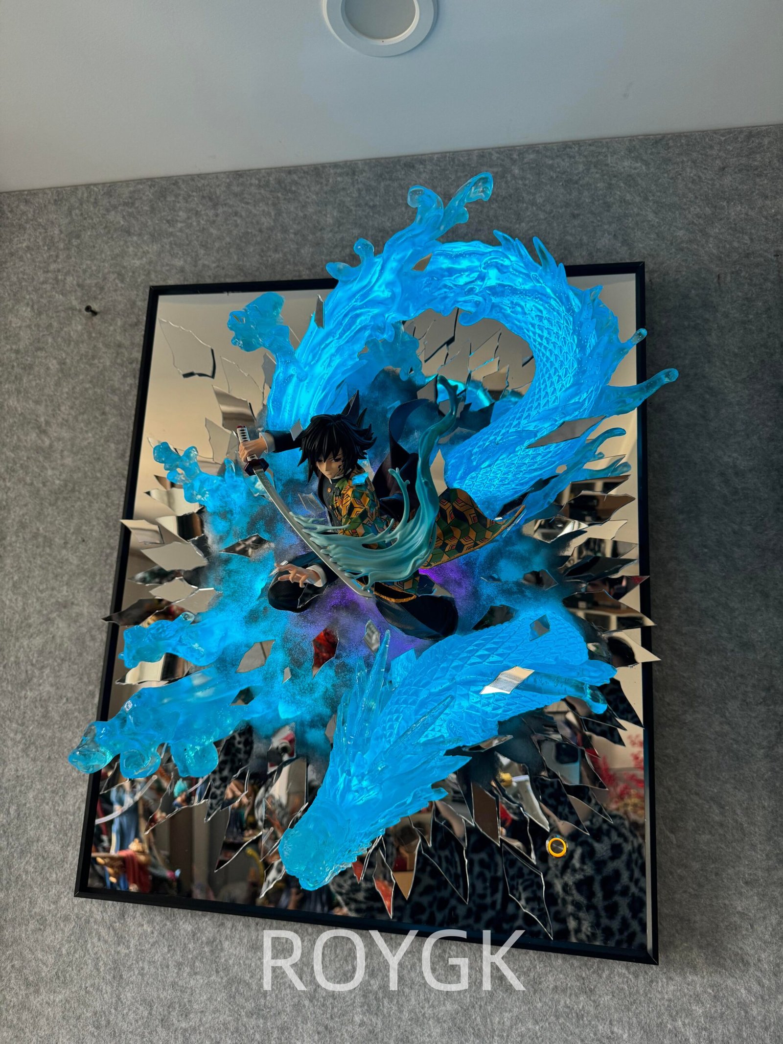 微信图片_20260914155002_217_208 Demon Slayer-Tomioka Giyuu Water Dragon Shattered Mirror Statue, 3D Floating Photo Frame Figure - Image 1