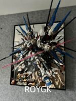 3D Lenticular Art of Strike Freedom Gundam (Broken Mirror Ver.) - Image 3
